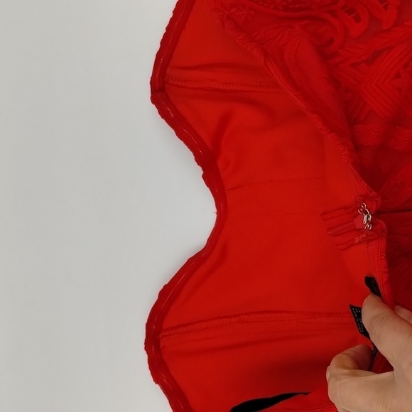 Forever 21 Contemporary Red Lace Strapless Dress Size Medium - Picture 7 of 10